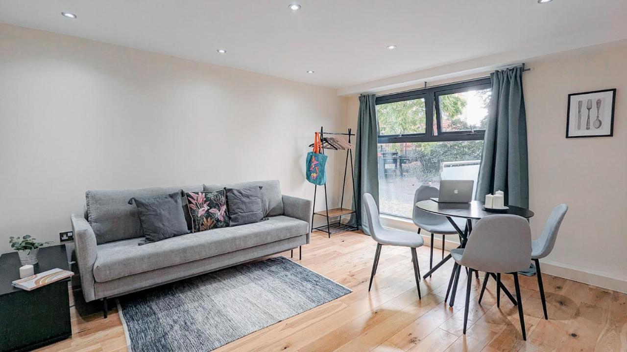 Spacious Apartment In Trendy Hackney Londra Esterno foto